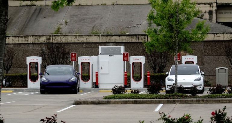 musk-seeks-tesla-shareholder-vote-on-moving-incorporation-to-texas-–-yahoo-news