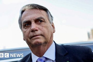 Brazil’s ex-leader Bolsonaro to have pas seized over coup probe – BBC.com