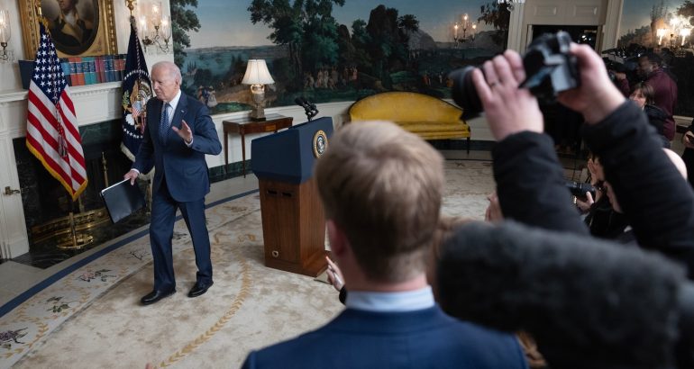 some-experts-question-putting-memory-details-in-hur’s-biden-report-–-the-washington-post