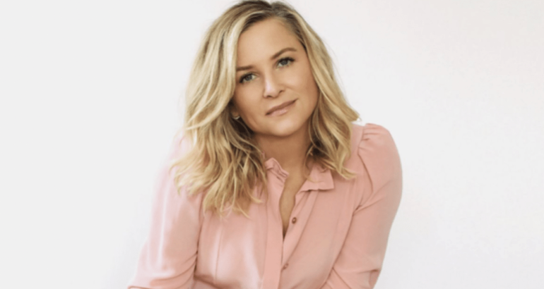 ‘grey’s-anatomy’-announces-season-20-guest-stars,-with-jessica-capshaw-returning-as-arizona-–-variety