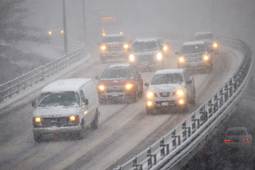 Potential nor’easter set to blast New York City, Boston with heavy snow that could snarl travel along I-95 – Fox Weather