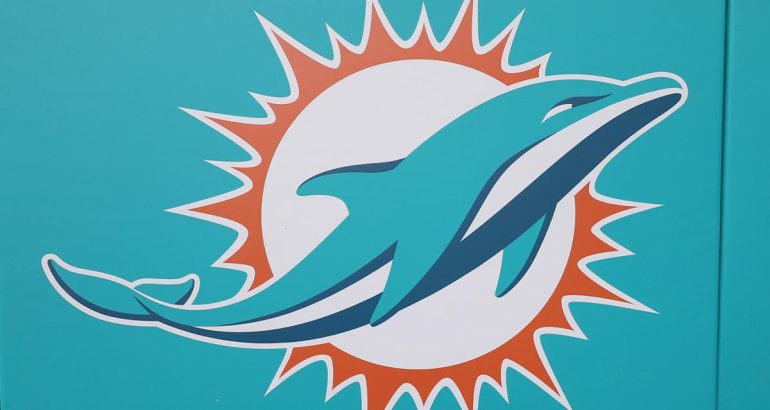 nflpa-team-report-cards:-dolphins-rank-no.-1;-jaguars-jump-from-28th-to-fifth;-commanders-earn-worst-grade-–-cbs-s