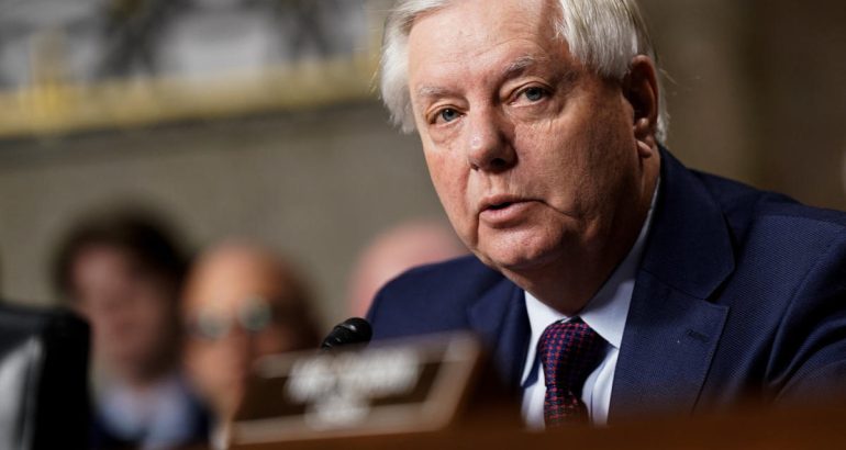 lindsey-graham:-biden-has-‘screwed-the-world-up-every-way-you-can’-–-yahoo!-voices