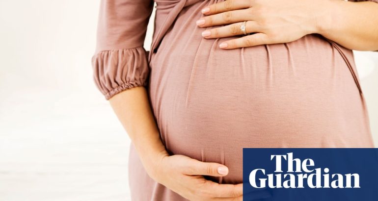 pregnancy-may-speed-up-biological-ageing,-study-finds-–-the-guardian