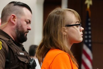 Woman Who Stabbed Childhood Friend to Impress ‘Slender Man’ Won’t Be Released – The New York Times