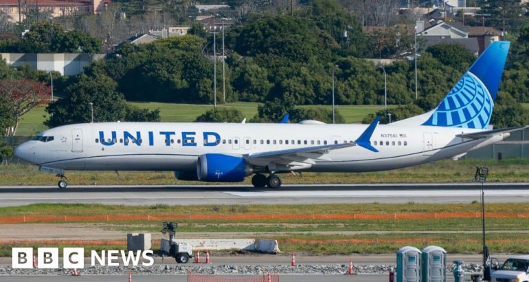 united-airlines-says-boeing-alaska-blowout-cost-it-$200m-–-bbc.com