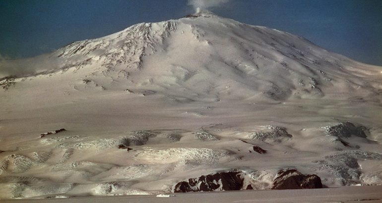 an-active-volcano-in-antarctica-is-spewing-$6000-in-gold-dust-every-day-–-fox-weather