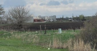 Lancaster County business hit by tornado with 70 workers inside – KOLN