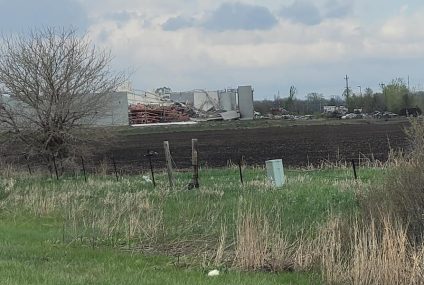 Lancaster County business hit by tornado with 70 workers inside – KOLN