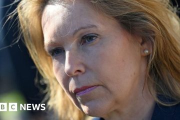 Natalie Elphicke: Tory MP defects to Labour – BBC.com