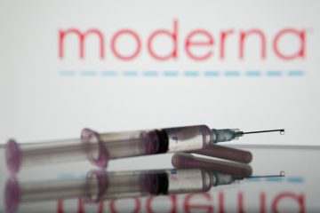 Moderna says FDA delayed RSV vaccine approval to end of May – CNBC