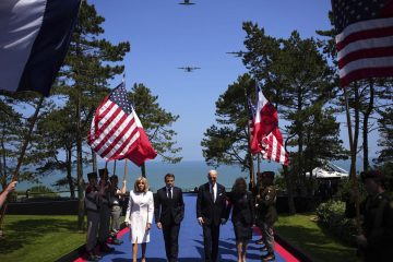 Biden lauds WWII veterans on D-Day 80th anniversary, vows NATO solidarity in face of new threat to democracy – CBS News