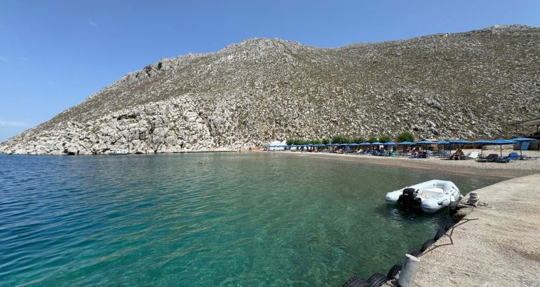 body-found-on-greek-island-believed-to-be-of-missing-tv-host-michael-mosley-–-al-jazeera-english